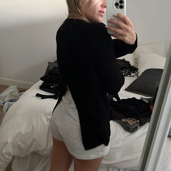 Black Rag&Bone Sweater - Picture 2 of 3